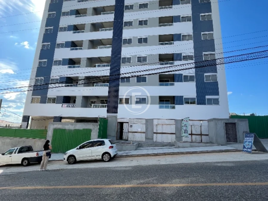 Apartamento em Capoeiras, Florianópolis. 2 quartos, 71m². Imagem 2 de 14