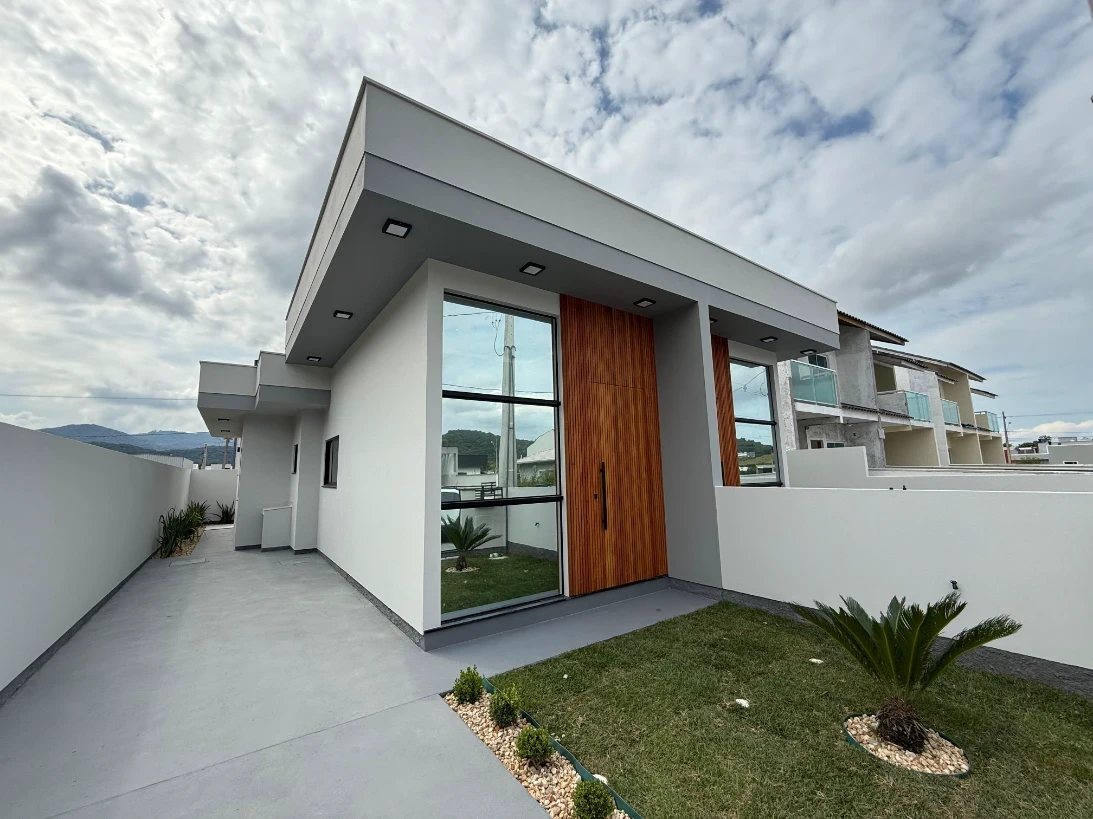 Casa Geminada em Forquilhas, São José. 2 quartos, 65m². Imagem 1 de 10