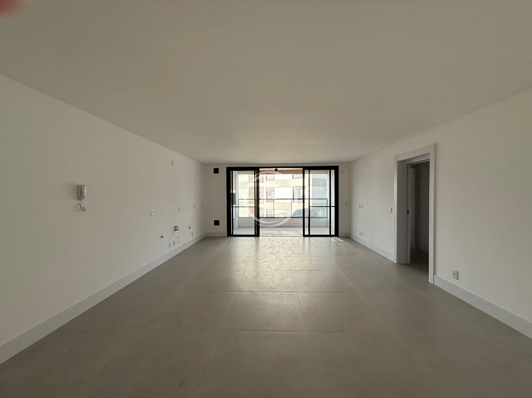 Apartamento em João Paulo, Florianópolis. 3 quartos, 134m². Imagem 2 de 24