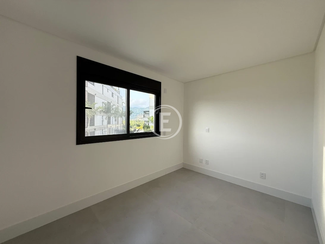 Apartamento em João Paulo, Florianópolis. 3 quartos, 134m². Imagem 6 de 24