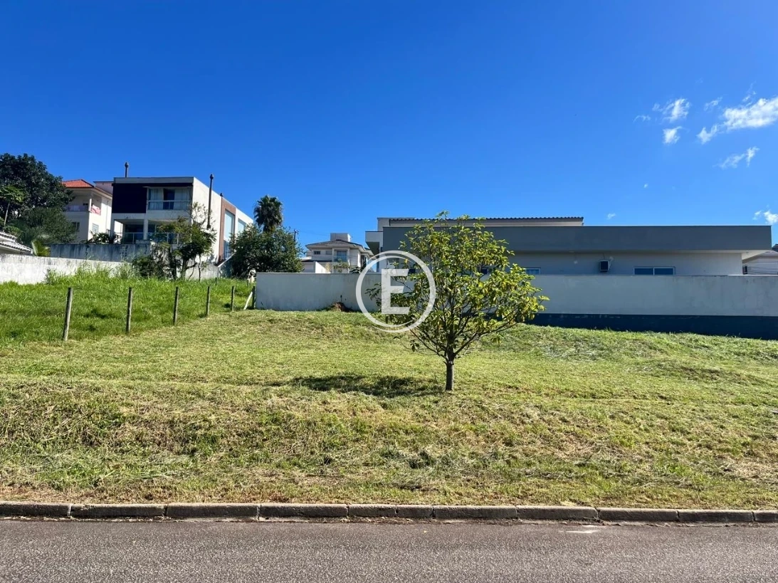 Terreno em Pedra Branca, Palhoça. 0 quartos, 0m². Imagem 2 de 6