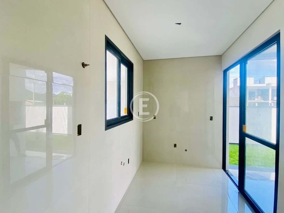 Casa em Forquilhas, São José. 3 quartos, 120m². Imagem 4 de 9