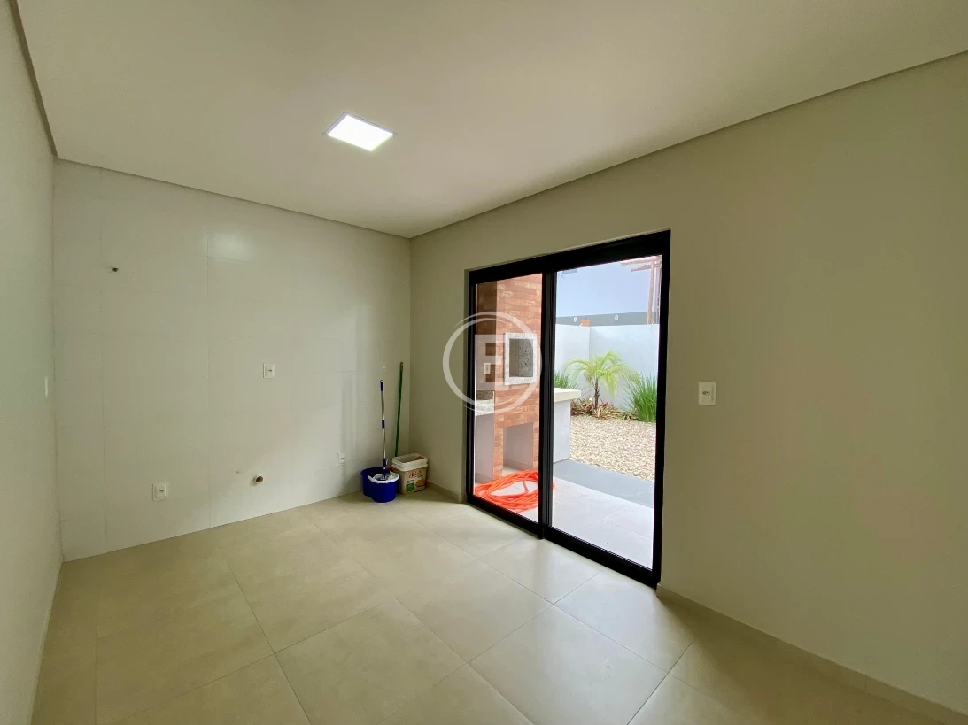 Sobrado Geminado em Forquilhas, São José. 2 quartos, 99m². Imagem 3 de 12