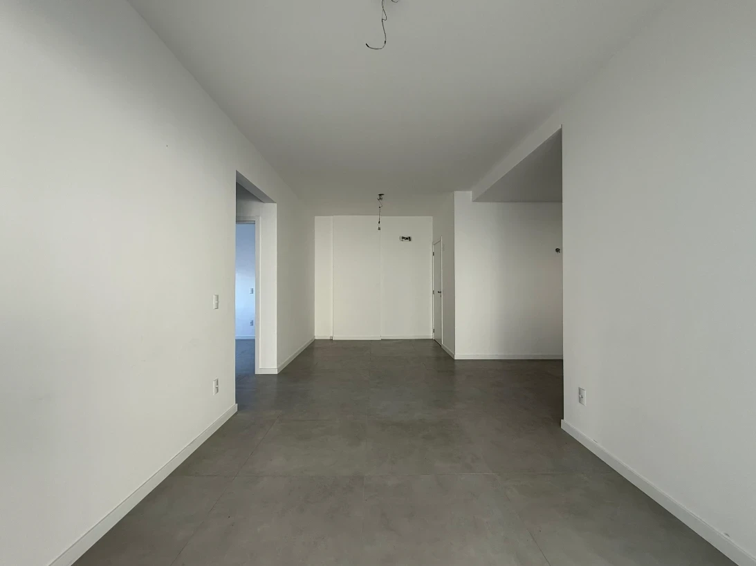 Apartamento em Barreiros, São José. 2 quartos, 76m². Imagem 2 de 16