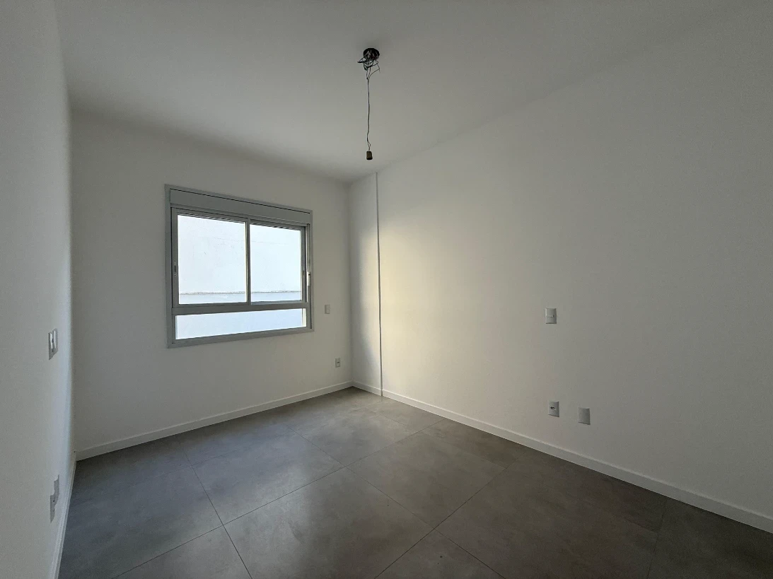 Apartamento em Barreiros, São José. 2 quartos, 76m². Imagem 9 de 16