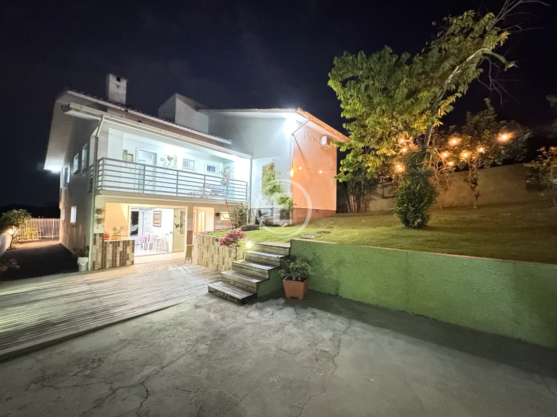 Casa em Aririú, Palhoça. 3 quartos, 230m². Imagem 4 de 15