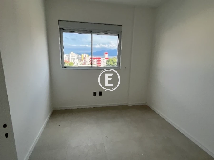 Apartamento em Capoeiras, Florianópolis. 3 quartos, 80m². Imagem 4 de 18