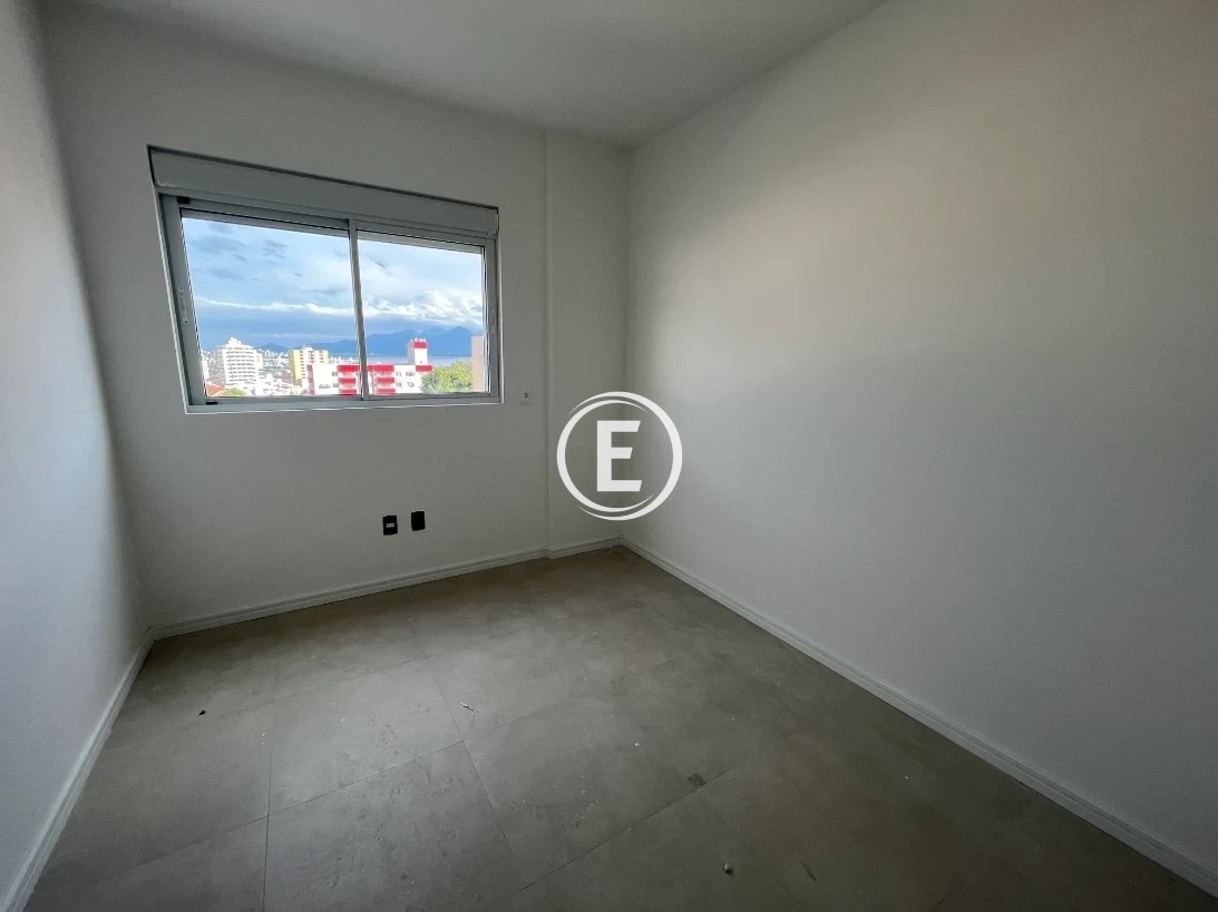 Apartamento em Capoeiras, Florianópolis. 3 quartos, 80m². Imagem 8 de 18