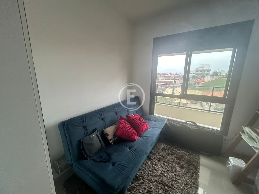 Apartamento em Balneário, Florianópolis. 3 quartos, 93m². Imagem 2 de 13