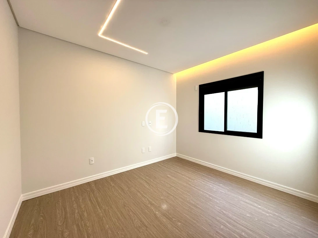 Casa em Sertão do Maruim, São José. 3 quartos, 173m². Imagem 5 de 16