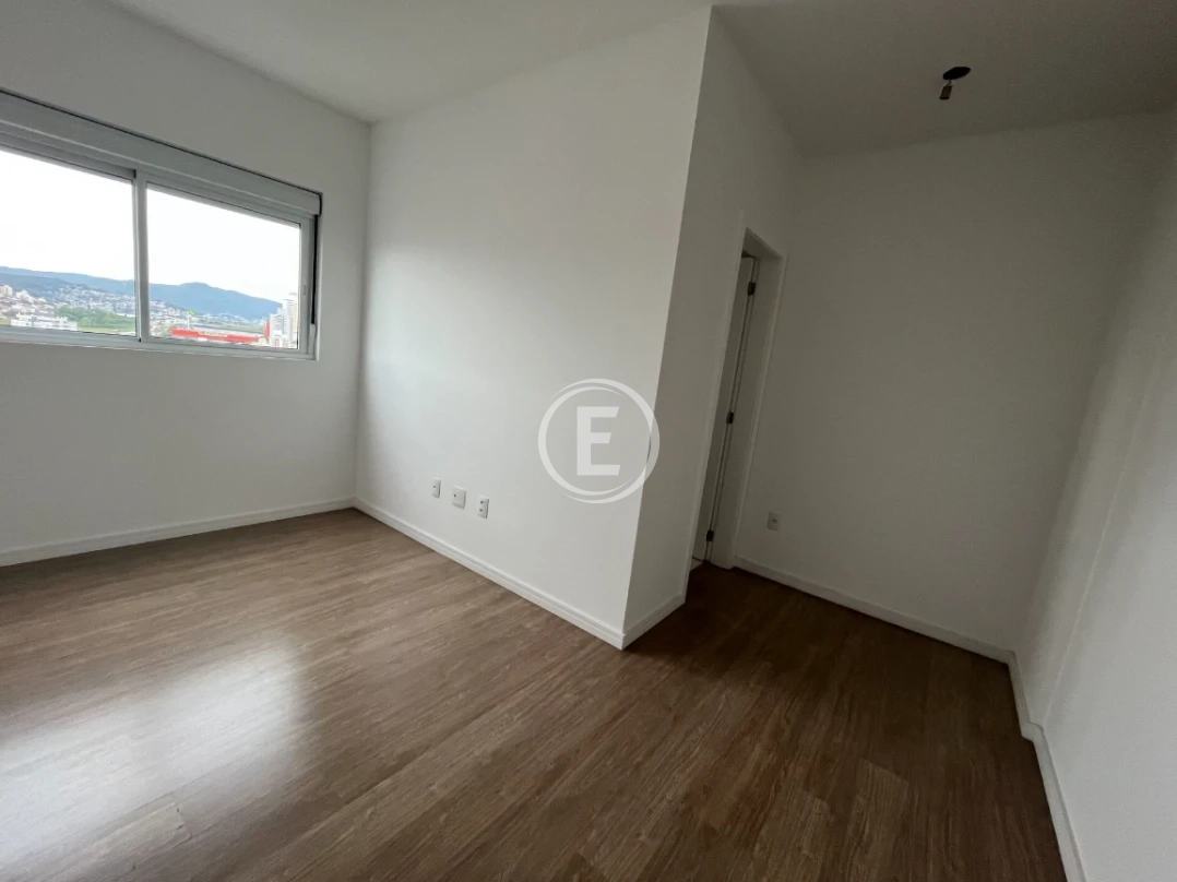 Apartamento em Capoeiras, Florianópolis. 3 quartos, 85m². Imagem 10 de 17