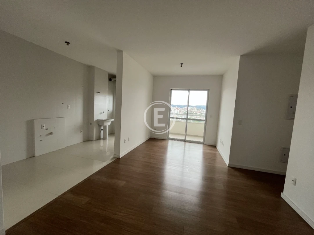 Apartamento em Capoeiras, Florianópolis. 3 quartos, 85m². Imagem 1 de 17