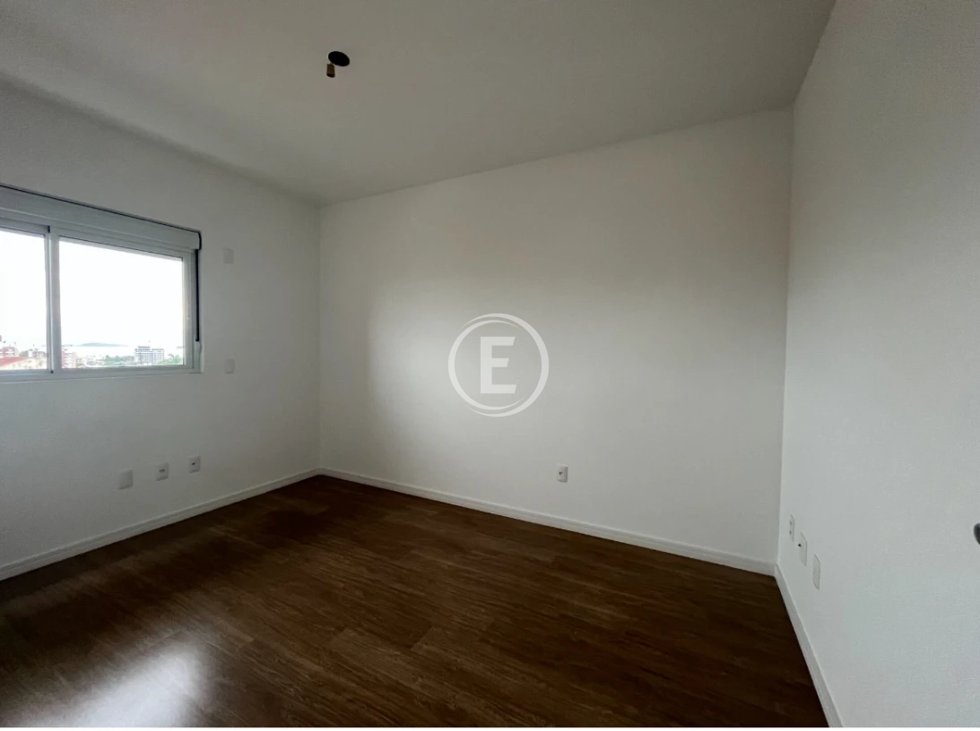 Apartamento em Capoeiras, Florianópolis. 3 quartos, 85m². Imagem 9 de 17