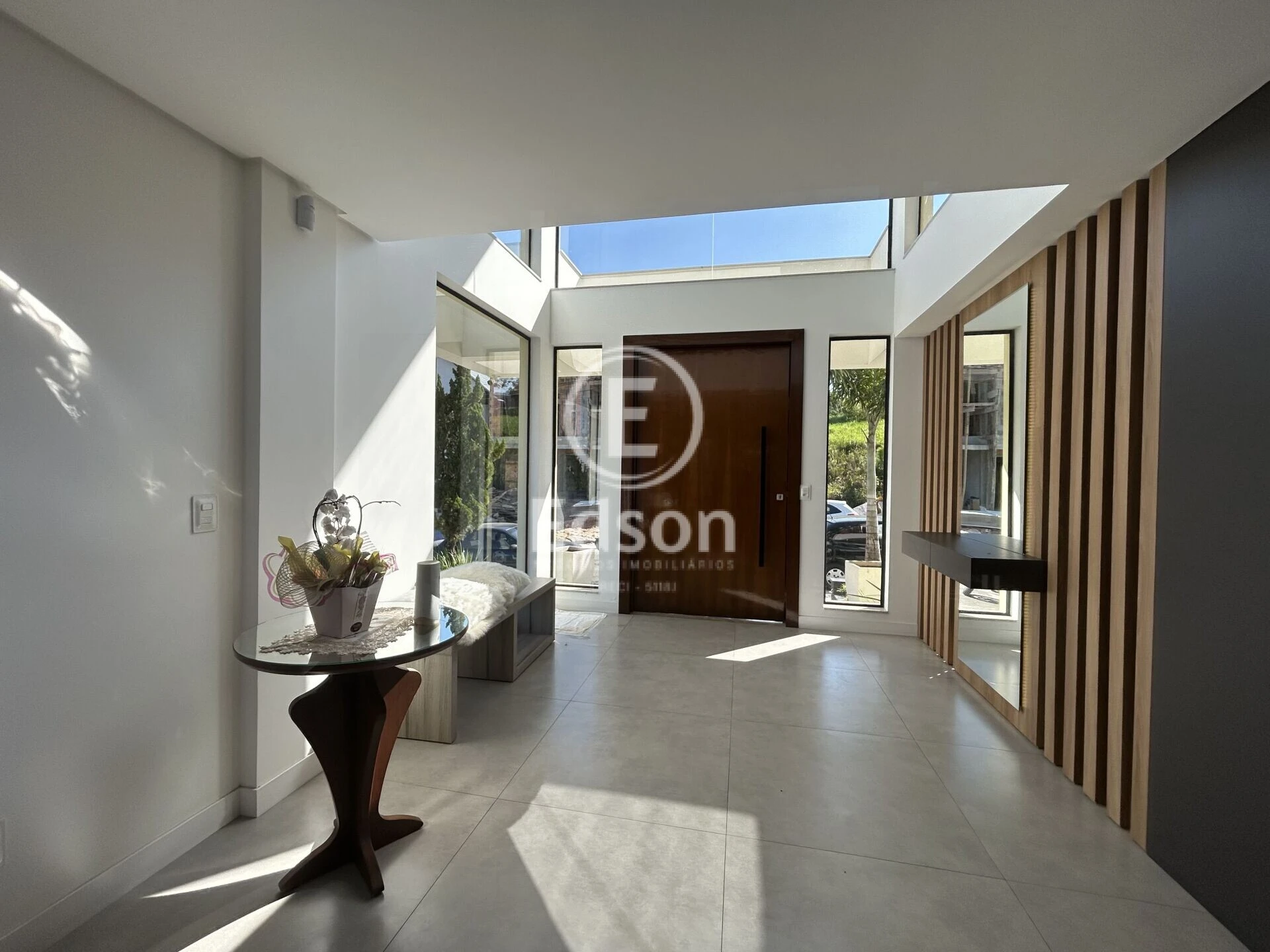 Casa em Pedra Branca, Palhoça. 3 quartos, 461m². Imagem 2 de 18