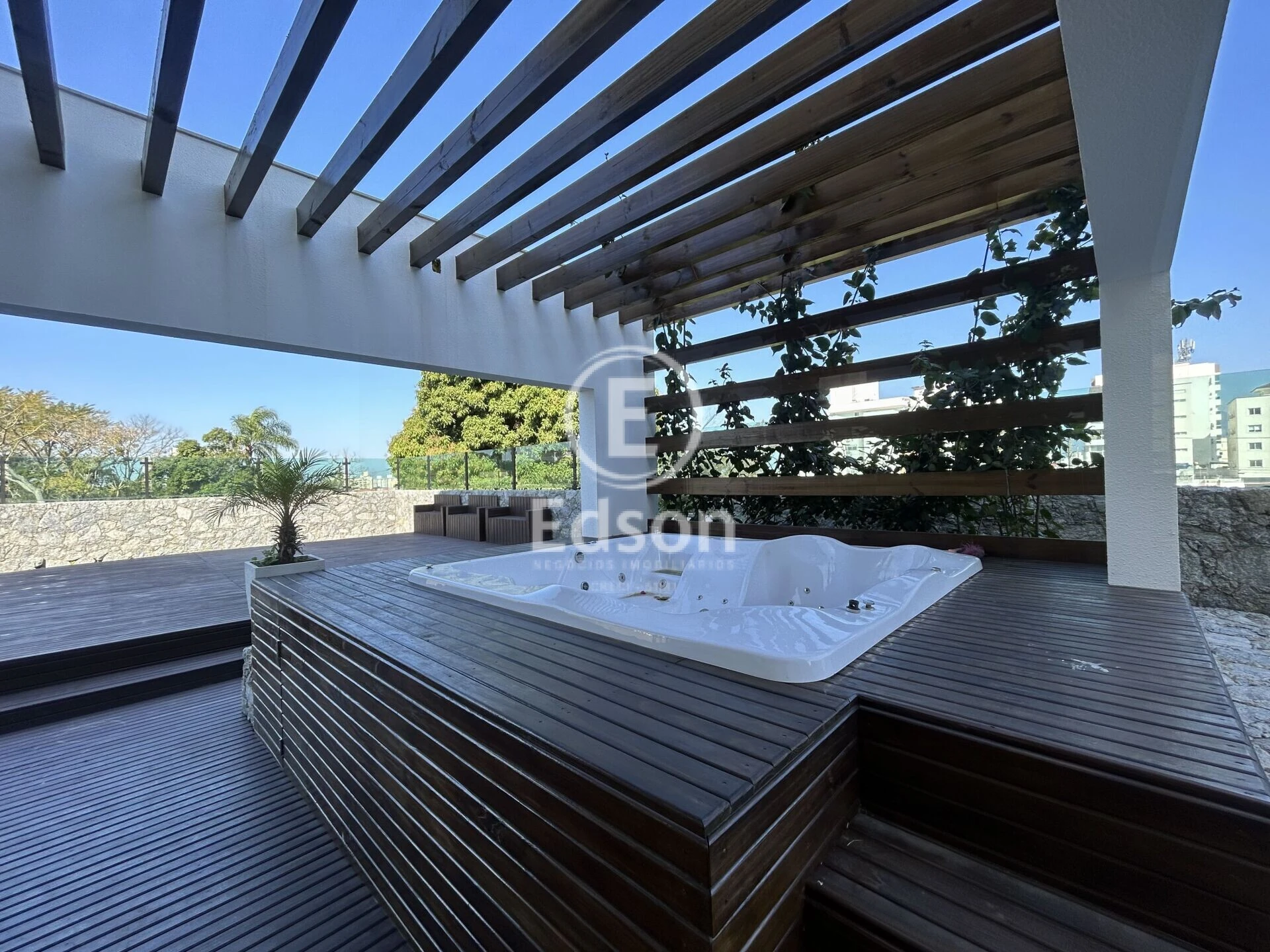 Casa em Pedra Branca, Palhoça. 3 quartos, 461m². Imagem 16 de 18