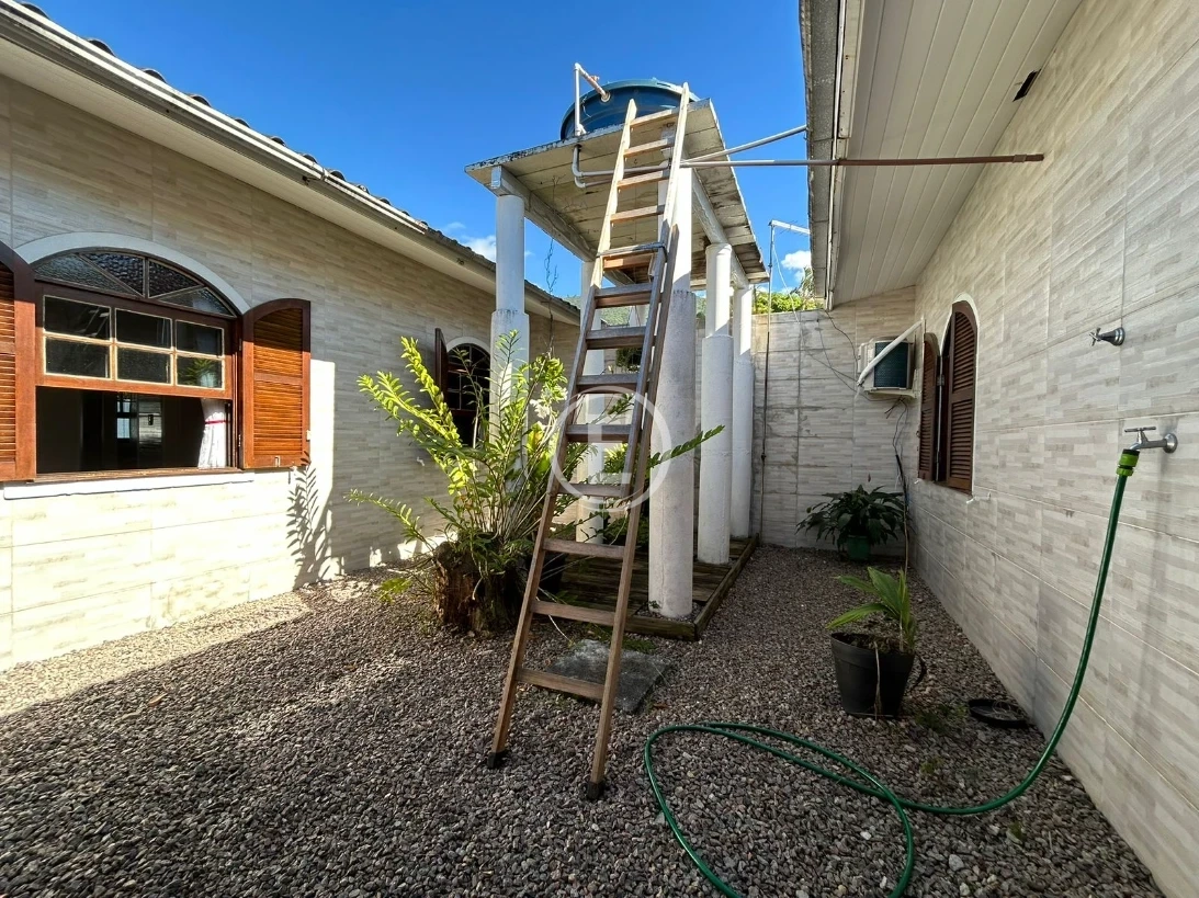 Casa em Praia de Fora, Palhoça. 4 quartos, 100m². Imagem 13 de 14