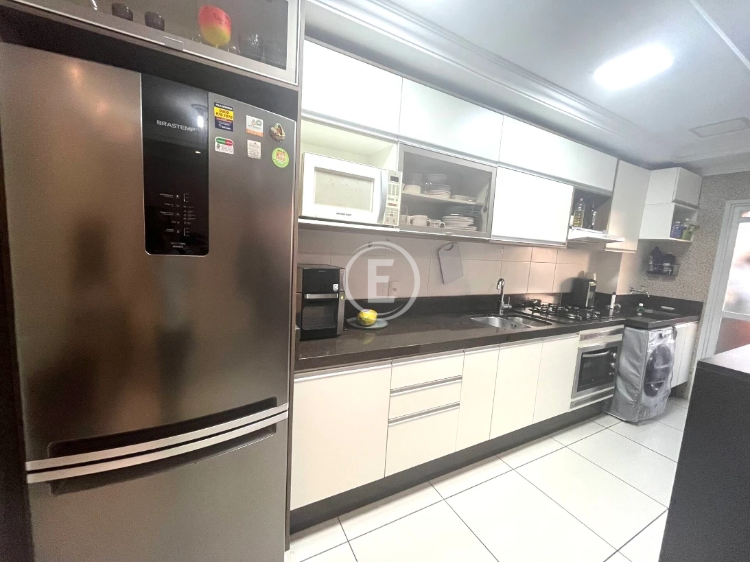 Apartamento em Areias, São José. 3 quartos, 72m². Imagem 3 de 12