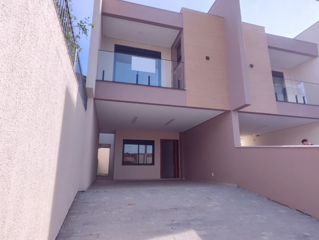 Sobrado Geminado em Ipiranga, São José. 3 quartos, 163m². Imagem 2 de 24