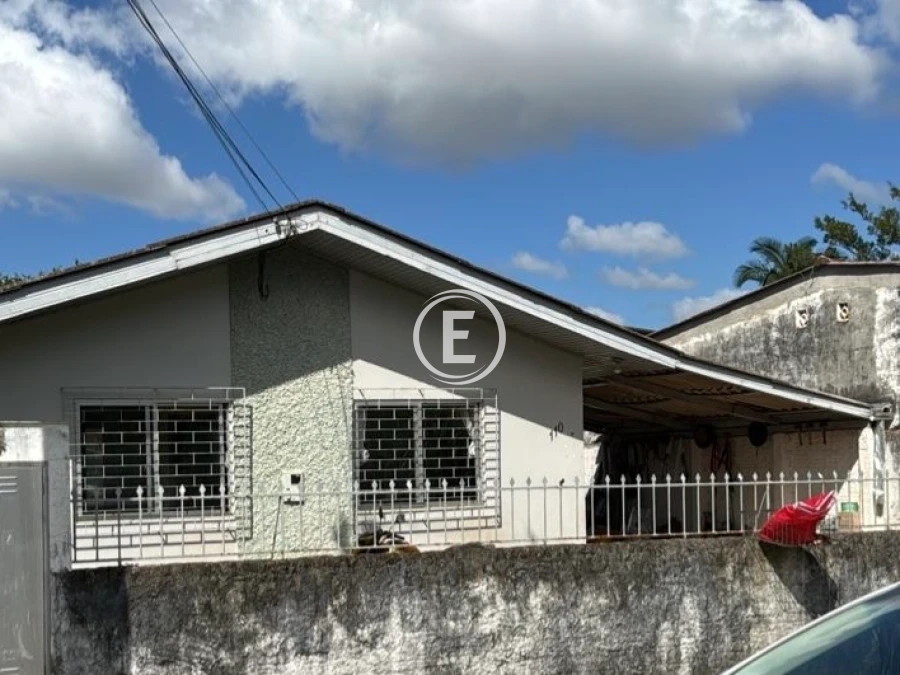 Casa em Forquilhinha, São José. 2 quartos, 60m². Imagem 2 de 3