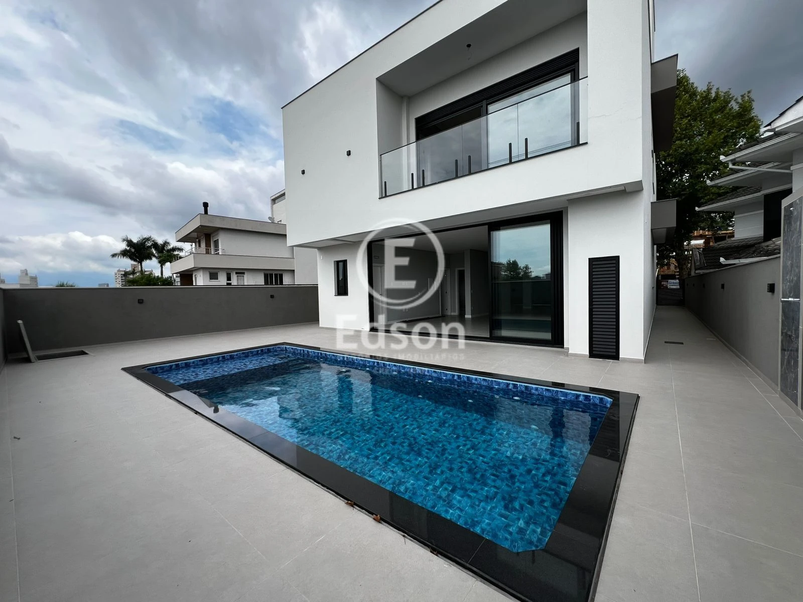 Casa em Pedra Branca, Palhoça. 4 quartos, 307m². Imagem 14 de 15