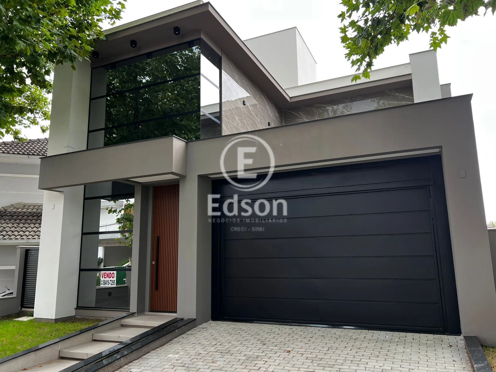 Casa em Pedra Branca, Palhoça. 4 quartos, 307m². Imagem 1 de 15