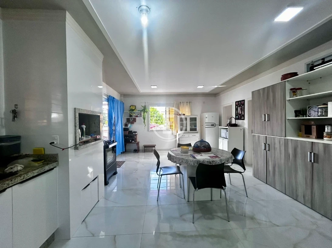 Casa em Praia de Fora, Palhoça. 3 quartos, 0m². Imagem 4 de 9