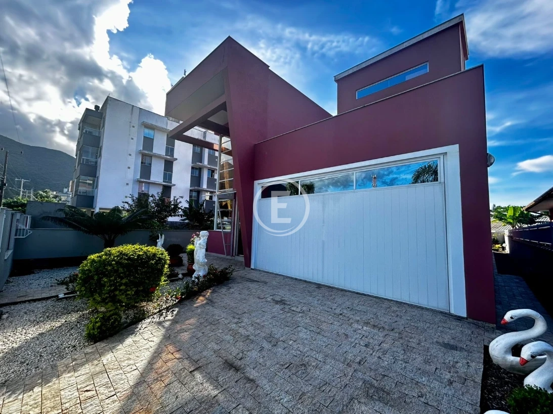 Casa em Praia de Fora, Palhoça. 3 quartos, 0m². Imagem 8 de 9