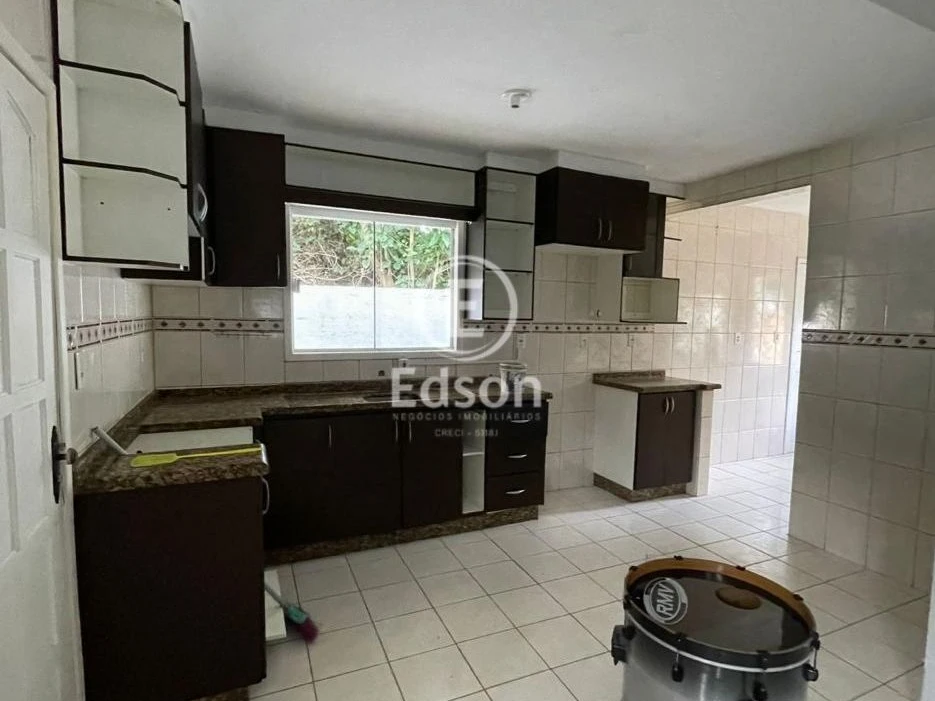 Casa em São João do Rio Vermelho, Florianópolis. 3 quartos, 70m². Imagem 3 de 6