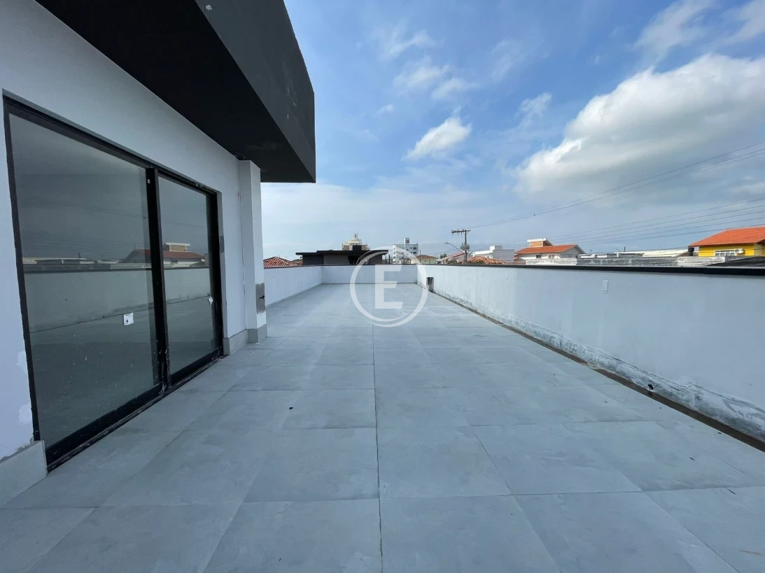 Casa em Centro, Palhoça. 5 quartos, 534m². Imagem 3 de 15