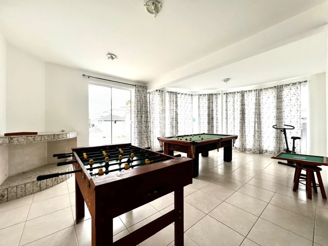 Casa em Pedra Branca, Palhoça. 3 quartos, 292m². Imagem 6 de 17