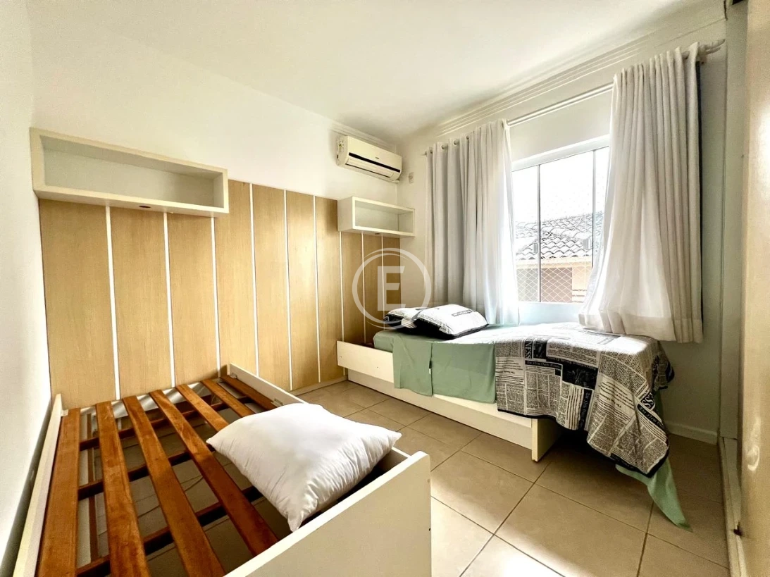 Casa em Pedra Branca, Palhoça. 3 quartos, 292m². Imagem 13 de 17