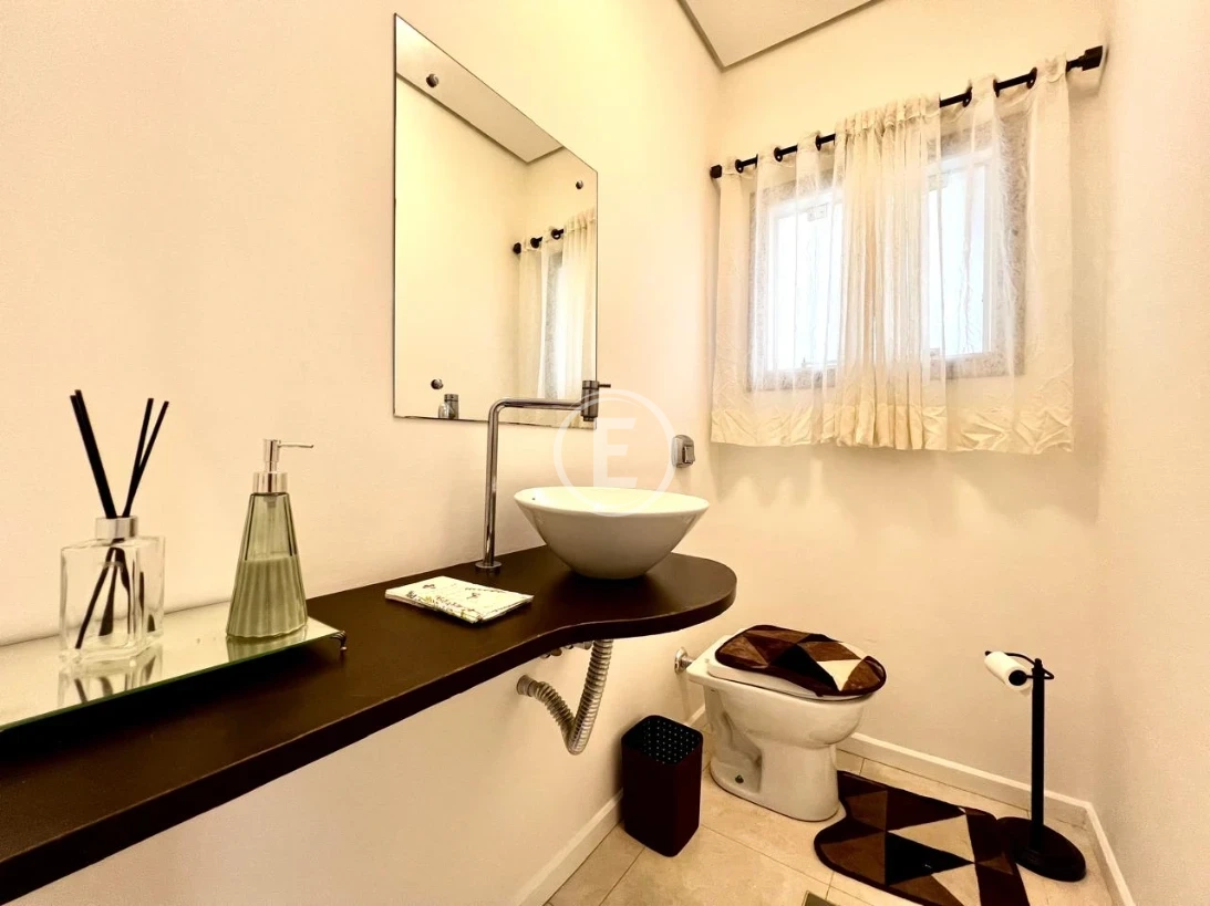 Casa em Pedra Branca, Palhoça. 3 quartos, 292m². Imagem 14 de 17