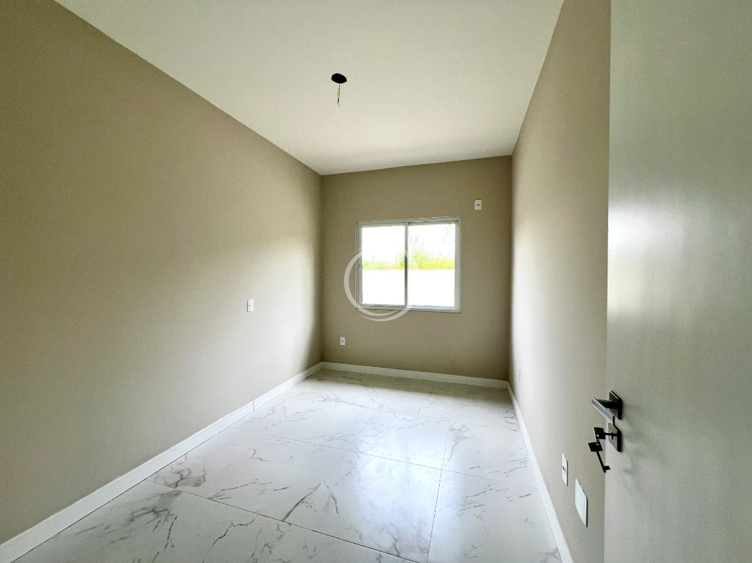 Casa Geminada em Serraria, São José. 3 quartos, 84m². Imagem 4 de 14