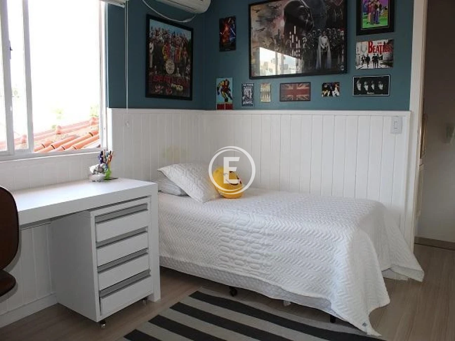 Casa em Centro, Palhoça. 3 quartos, 260m². Imagem 10 de 14