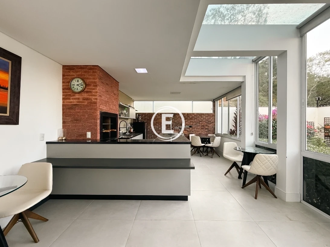 Casa em Pedra Branca, Palhoça. 3 quartos, 330m². Imagem 15 de 17