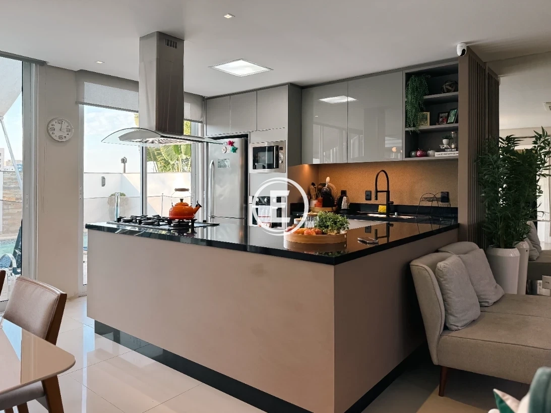 Casa em Pedra Branca, Palhoça. 3 quartos, 330m². Imagem 6 de 17