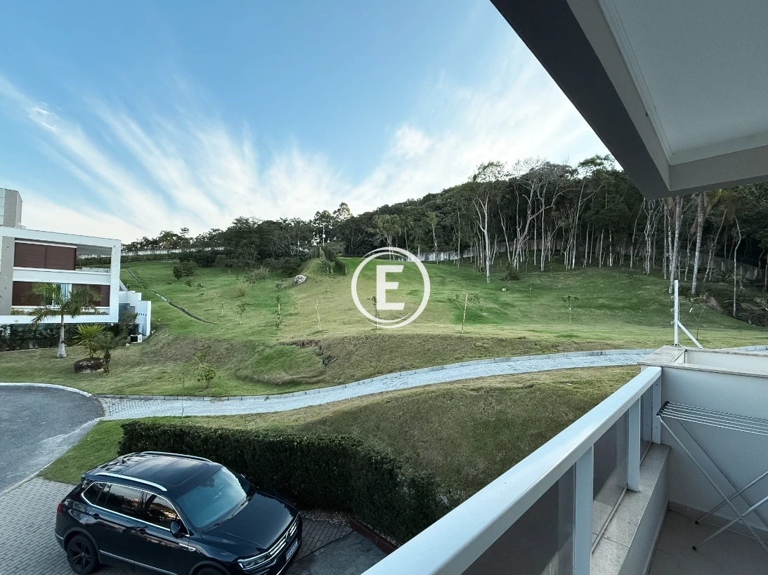 Casa em Pedra Branca, Palhoça. 3 quartos, 330m². Imagem 3 de 17