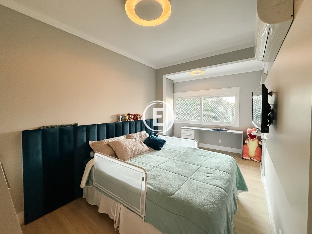 Casa em Pedra Branca, Palhoça. 3 quartos, 330m². Imagem 9 de 17