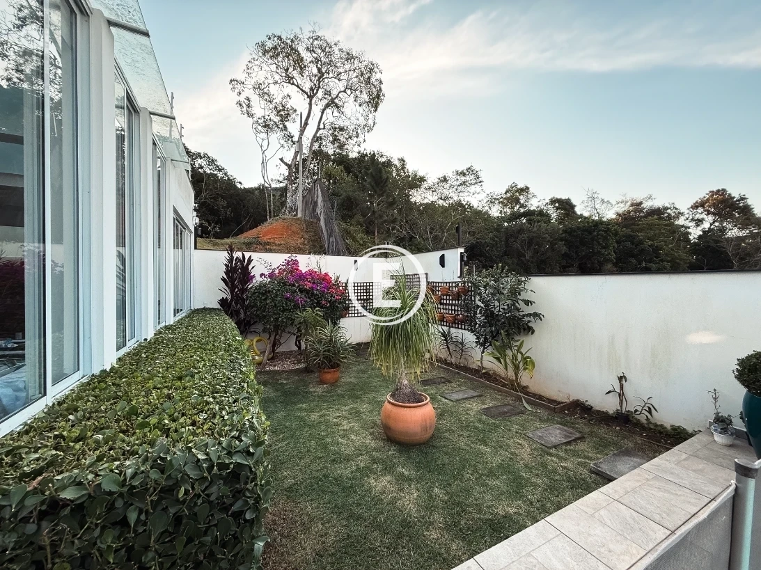 Casa em Pedra Branca, Palhoça. 3 quartos, 330m². Imagem 13 de 17