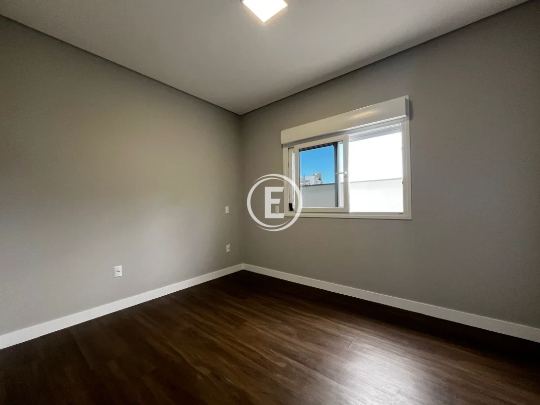 Casa em Pedra Branca, Palhoça. 3 quartos, 240m². Imagem 6 de 14