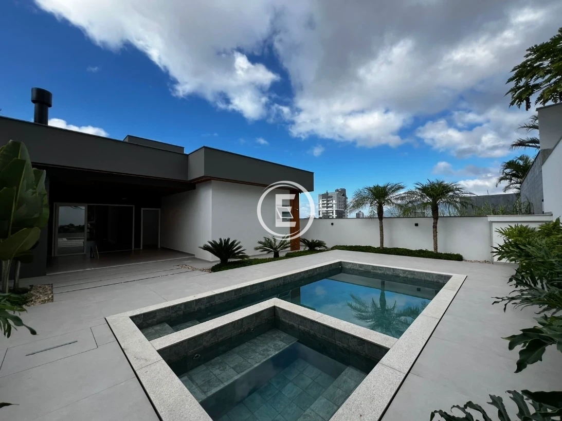 Casa em Pedra Branca, Palhoça. 3 quartos, 240m². Imagem 13 de 14