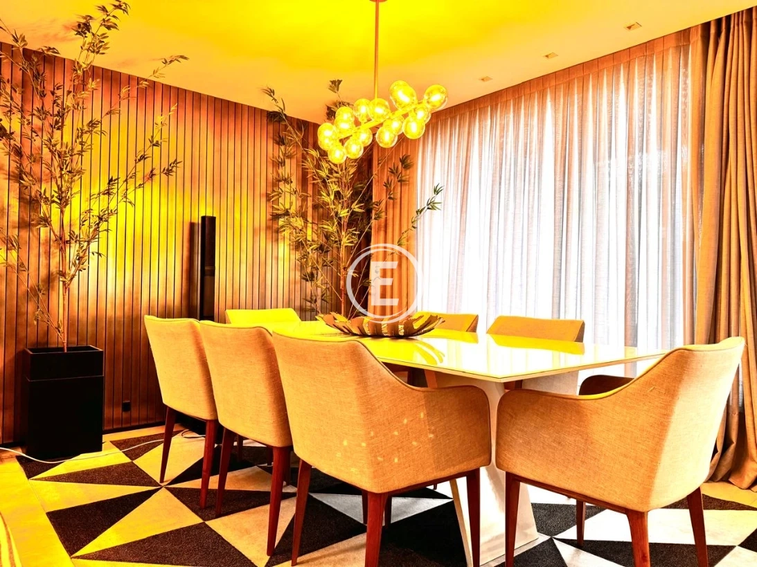 Casa em Pedra Branca, PALHOCA. 3 quartos, 267m². Imagem 7 de 19