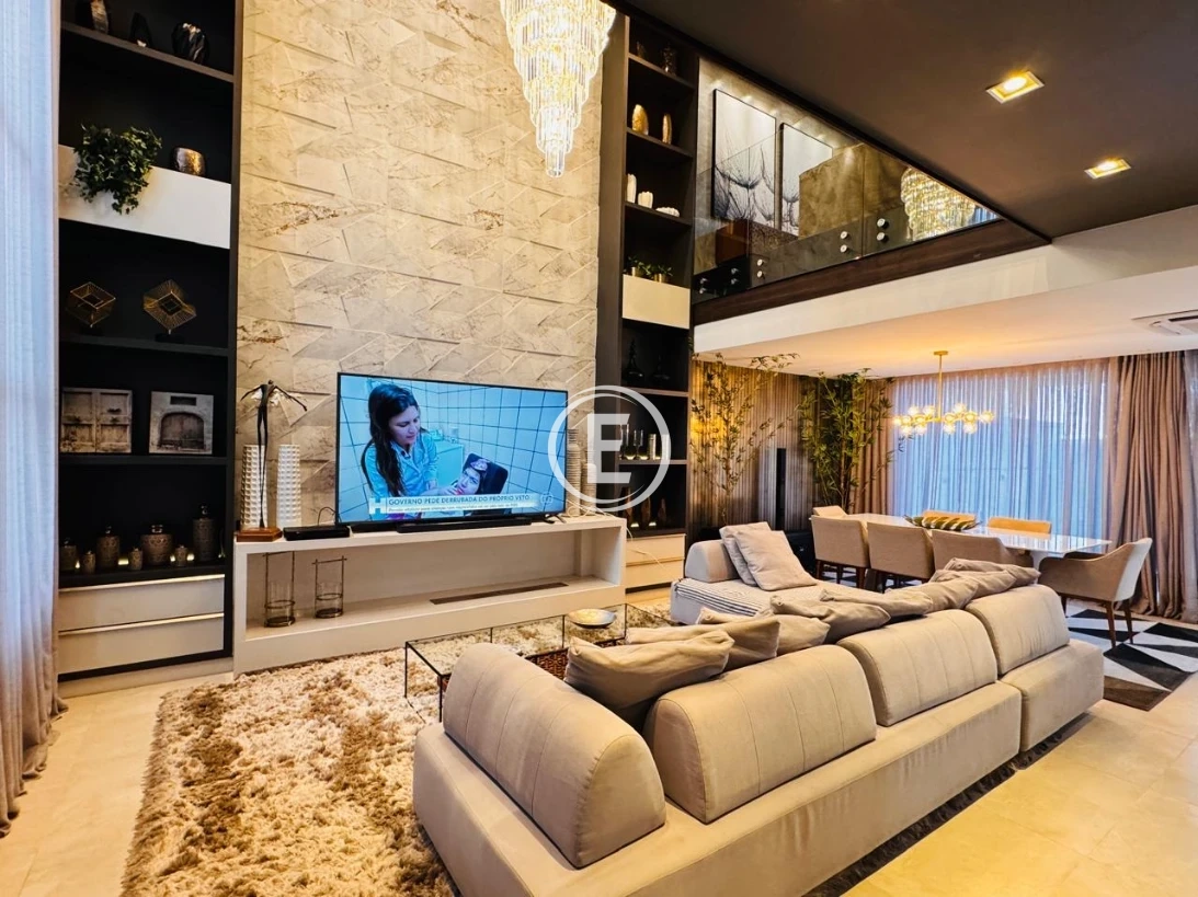 Casa em Pedra Branca, PALHOCA. 3 quartos, 267m². Imagem 2 de 19