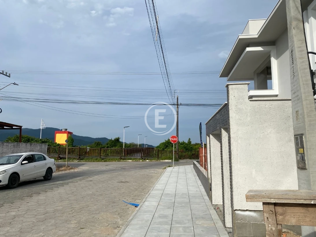 Apartamento em Praia do Sonho, Palhoça. 2 quartos, 71m². Imagem 2 de 11