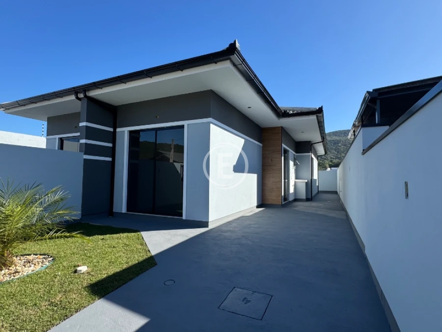 Casa Geminada em Forquilhas, São José. 2 quartos, 58m². Imagem 2 de 6