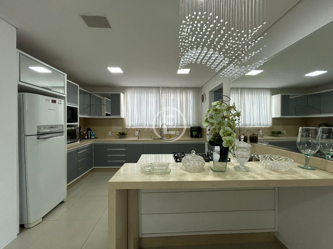 Casa em Pedra Branca, Palhoça. 3 quartos, 280m². Imagem 4 de 22