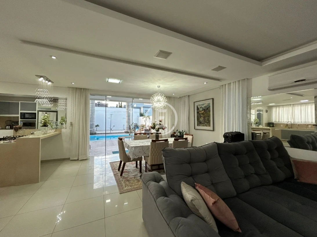 Casa em Pedra Branca, Palhoça. 3 quartos, 280m². Imagem 3 de 22