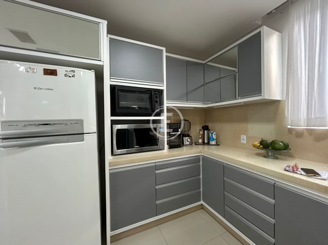 Casa em Pedra Branca, Palhoça. 3 quartos, 280m². Imagem 8 de 22