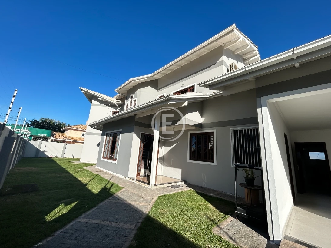 Casa em Passa Vinte, Palhoça. 5 quartos, 0m². Imagem 2 de 18