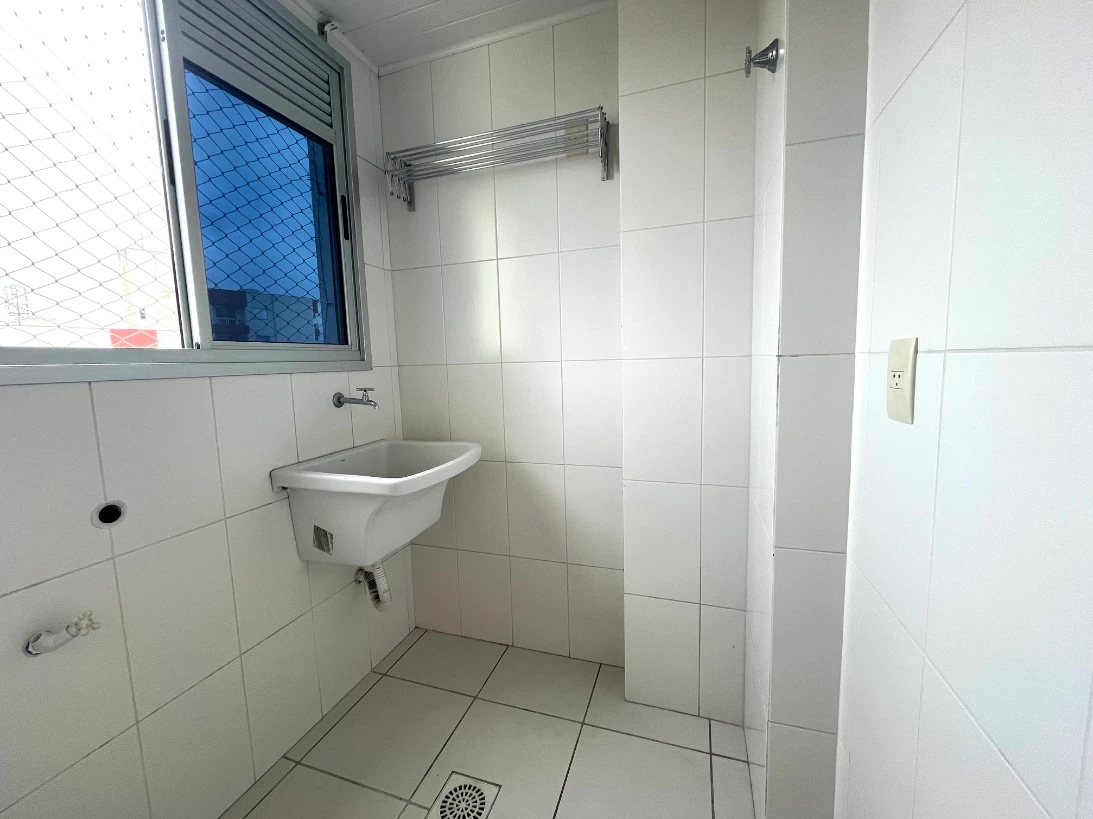Apartamento em Coloninha, Florianópolis. 2 quartos, 62m². Imagem 5 de 12